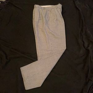 Vintage 90’s 100% wool Houndstooth women’s dress slacks